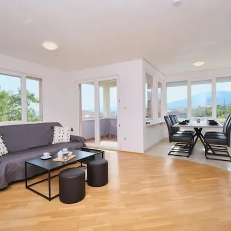 Apartment Kati Kastel Stari